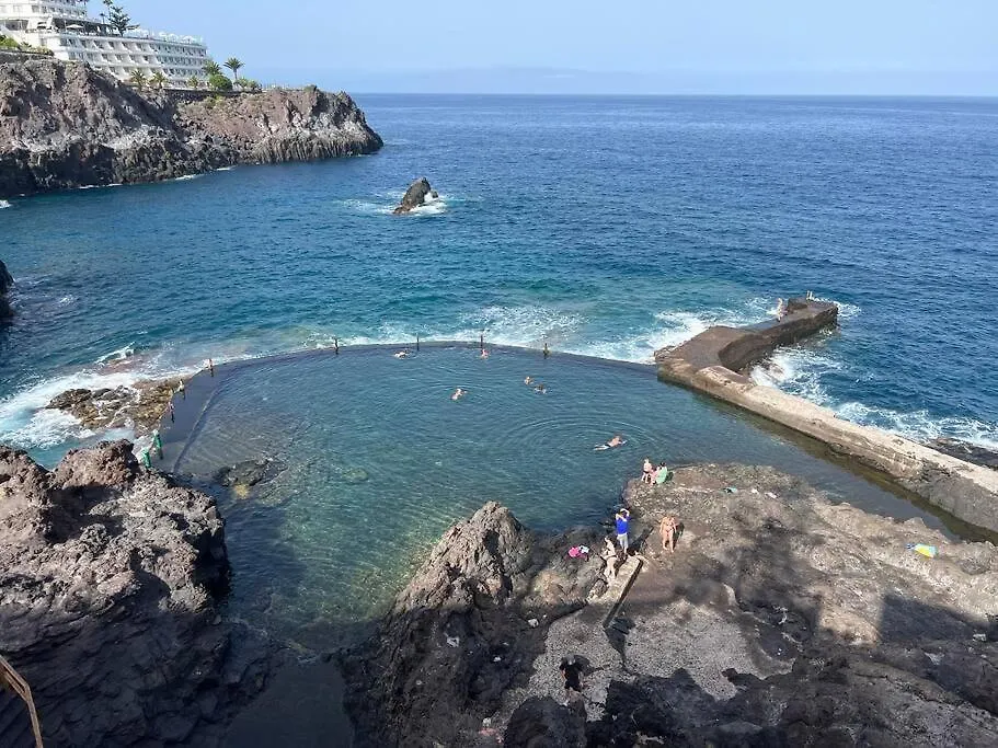 Altamira Apartment-Vista Gomera-Playa Del Duque Costa Adeje  0*, Costa Adeje (Tenerife)